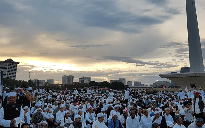 Ulasan Buku "Hermeneutika Feminisme Reformasi Gender dalam Islam"